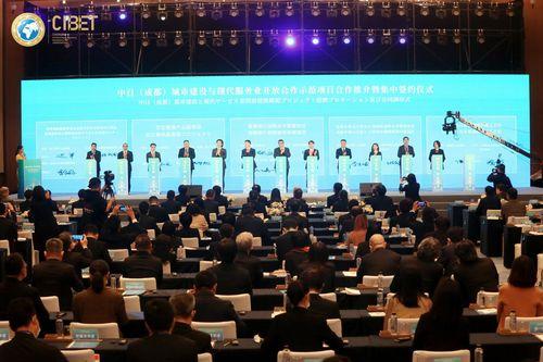 深化(hua)中日(ri)文(wen)化(hua)交(jiao)融 成都國際(ji)上午(wu)體驗行(xing)第(di)四日活(huo)動成果(guo)豐碩